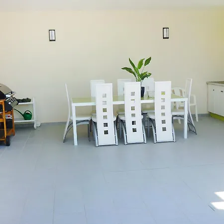 Villa Du Capiscol By Interhome